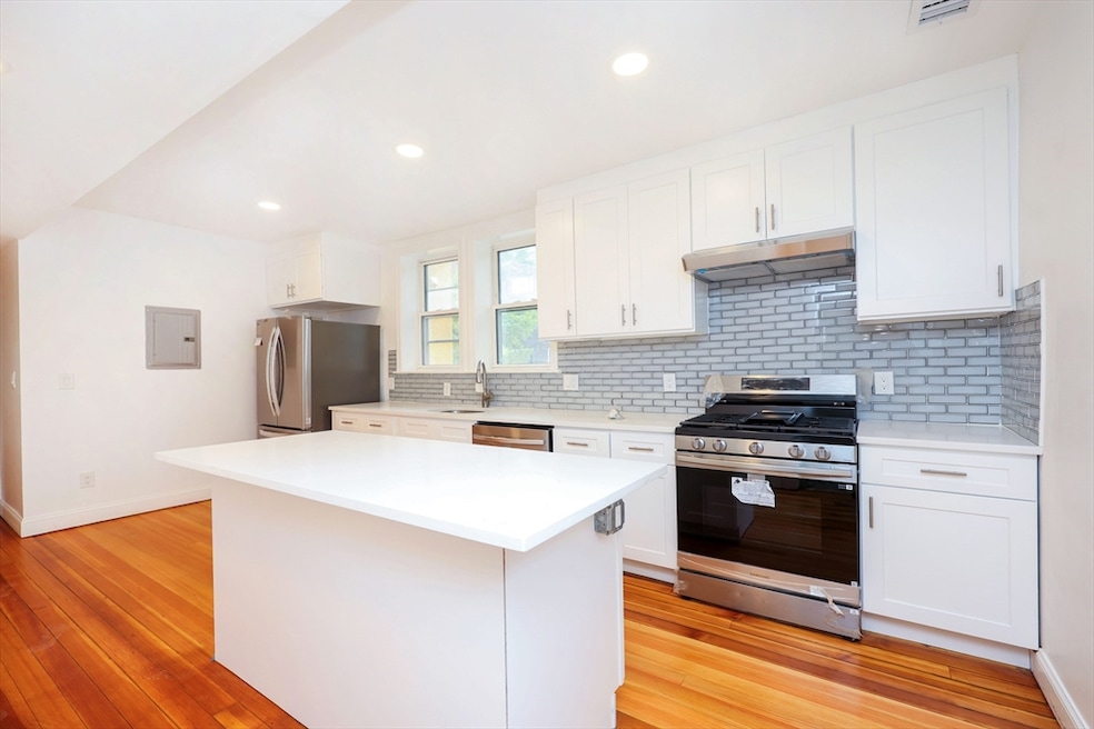 5 Chauncy St unit 2, Cambridge, MA 02138 - photo 1