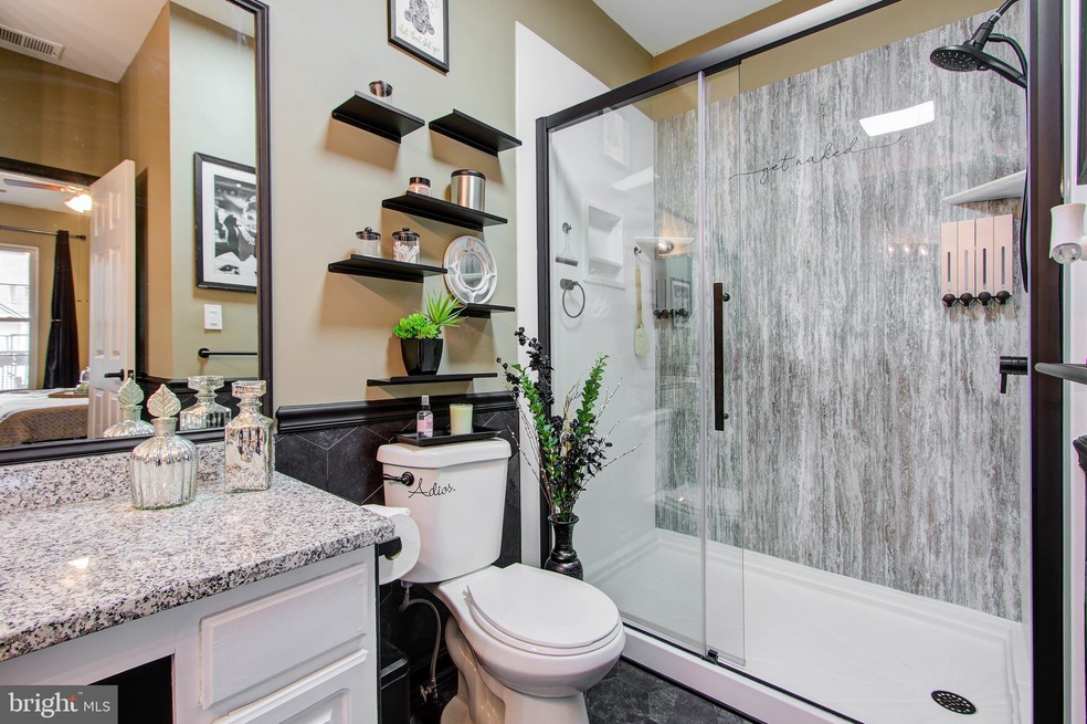 46604 Ellicott Square unit 302, Sterling, VA 20165 - photo 1