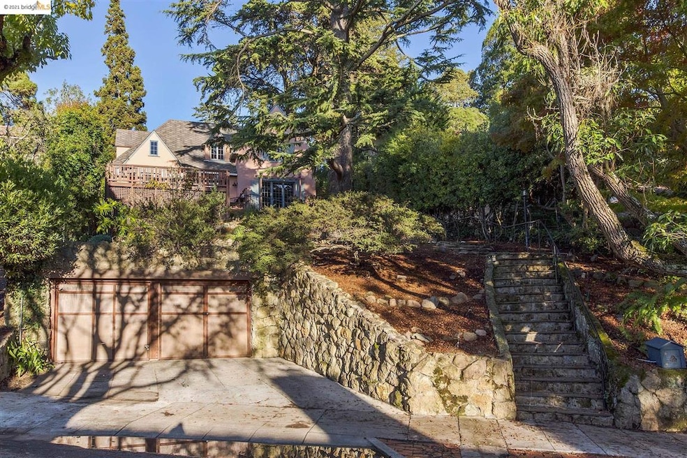 655 San Luis Rd, Berkeley, CA 94707 - photo 1