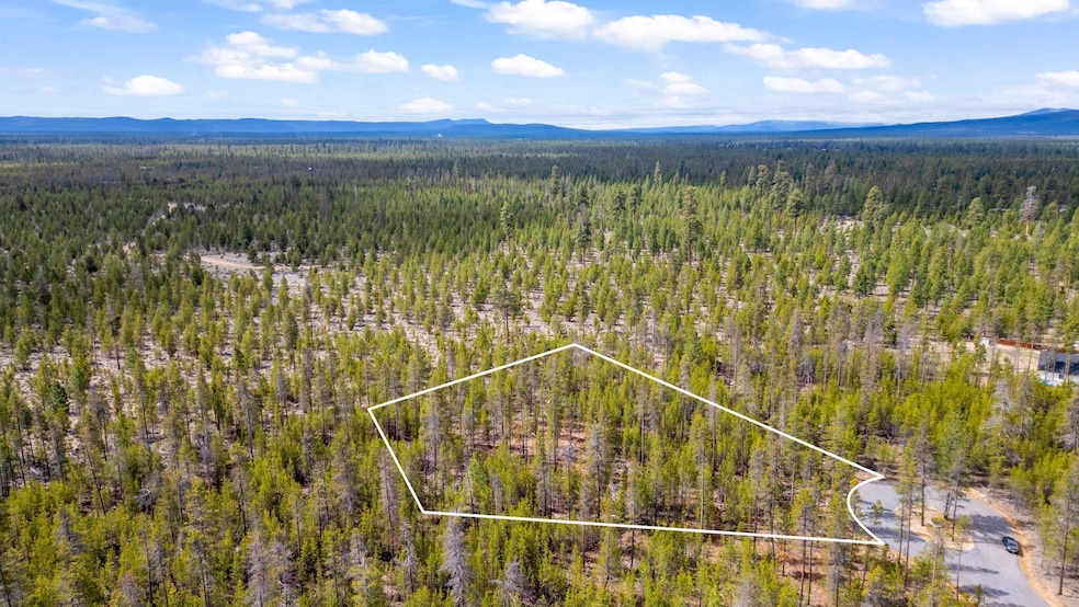 9-web-or-mls-07 - Lot line