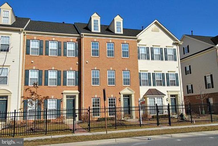 9437 Manor Forge Way unit 85, Owings Mills, MD 21117 - photo 1