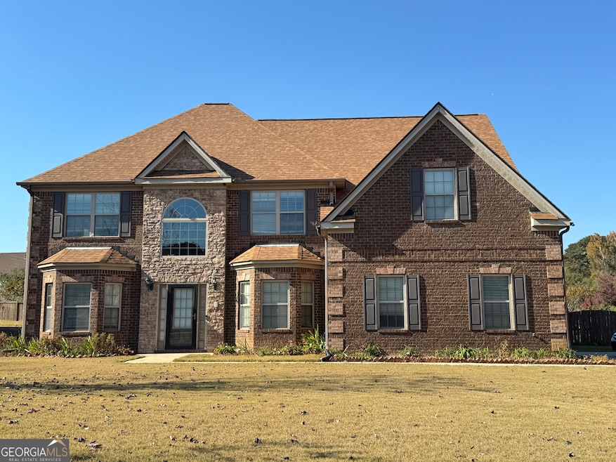 352 Plymstock Dr, McDonough, GA 30253 - photo 1