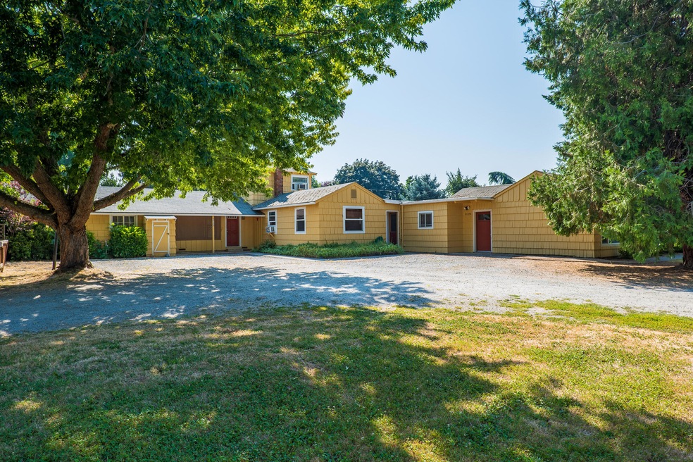 2185SWLowerRiverRd-003