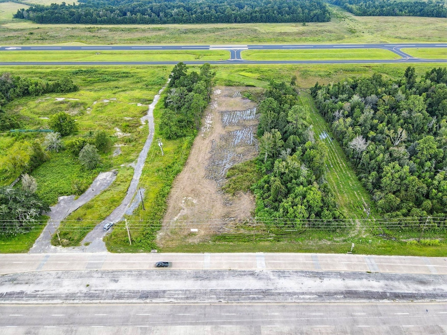 3580 Texas State Highway 87 unit 3580 Edgar Brown Dr, Orange, TX 77630 - photo 1