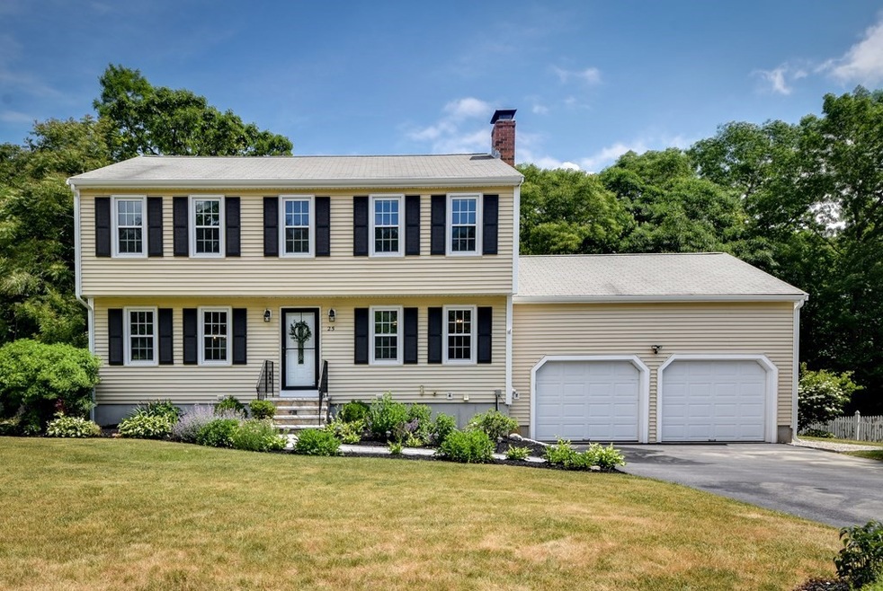 25 Hammond Rd, Hopedale, MA 01747 - photo 1