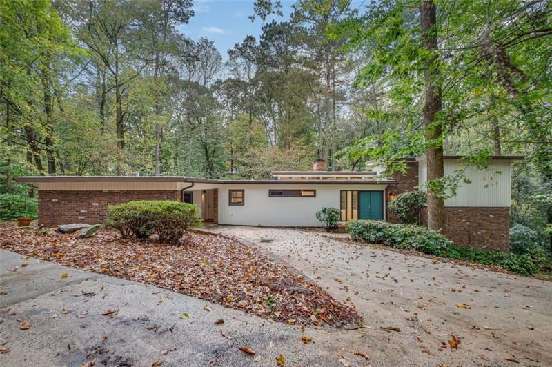 4580 Oswood Court