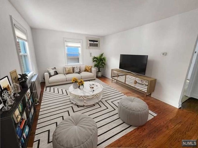 102 Sheridan Ave unit 1, Clifton, NJ 07011 - photo 1