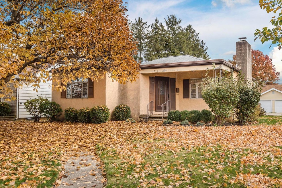 976 Westphal Ave 03