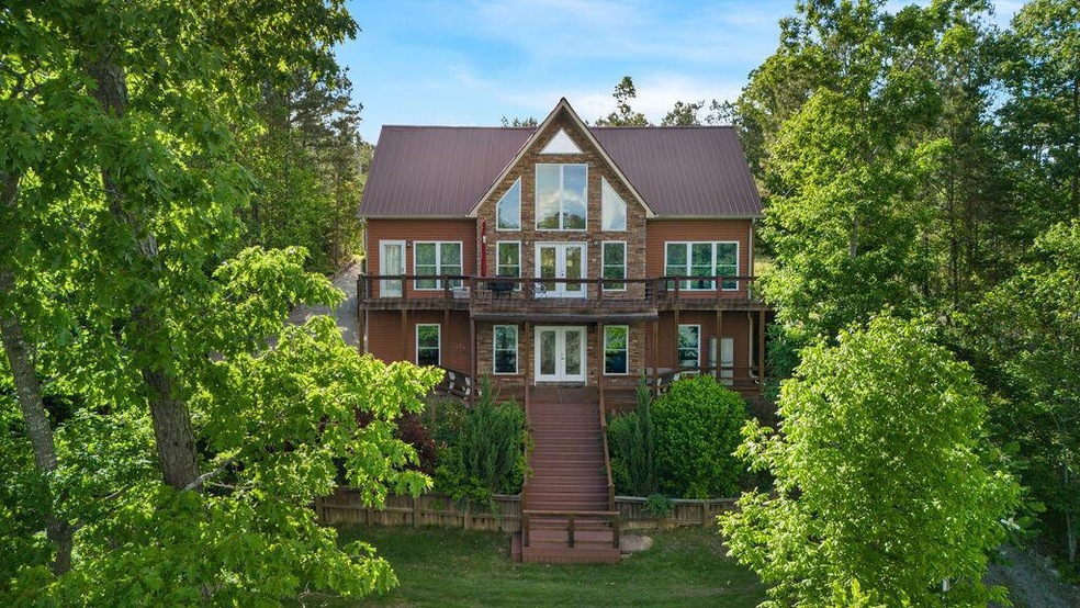 Sold $800,000