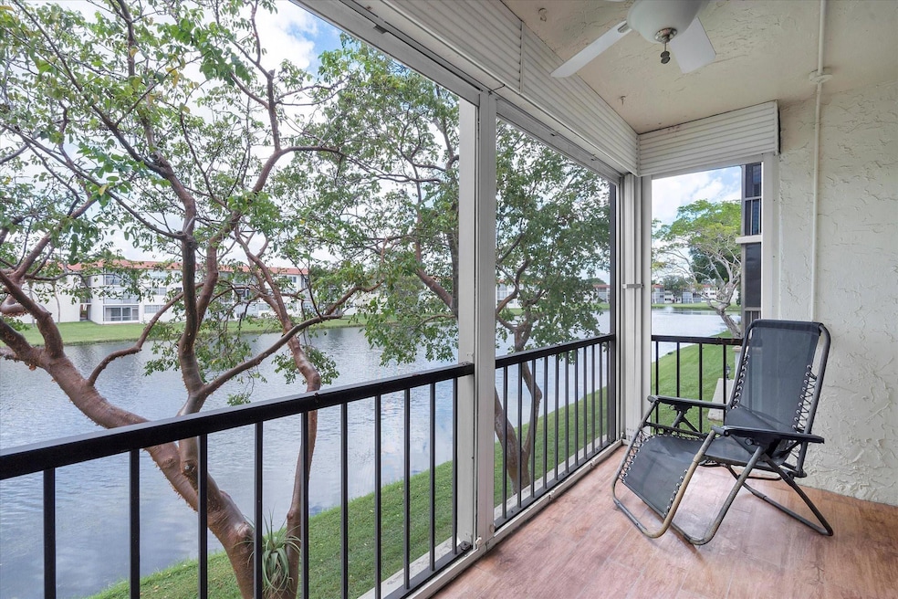 8971 S Hollybrook Blvd unit 209, Pembroke Pines, FL 33025 - photo 1