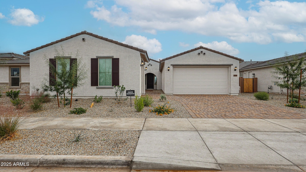 25095 N 171st Ave, Surprise, AZ 85387 - photo 1