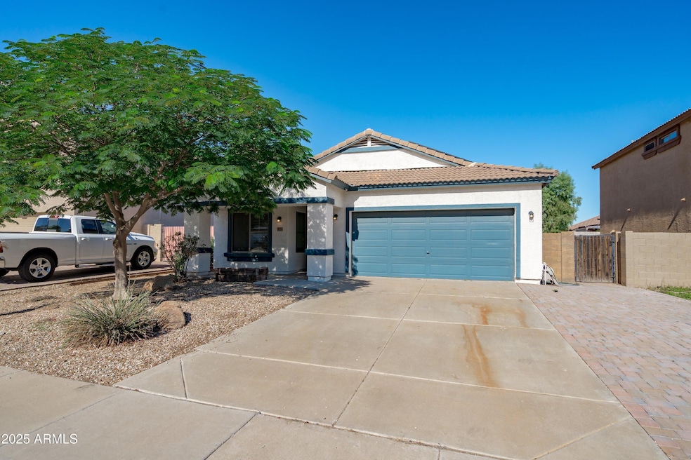 17324 W Acapulco Ln, Surprise, AZ 85388 - photo 1