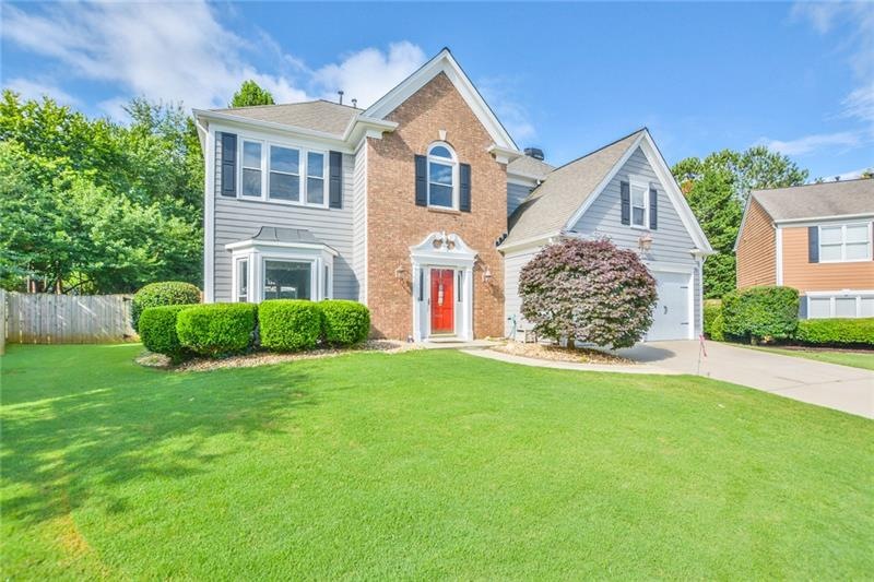Gorgeous traditional in Belhaven!