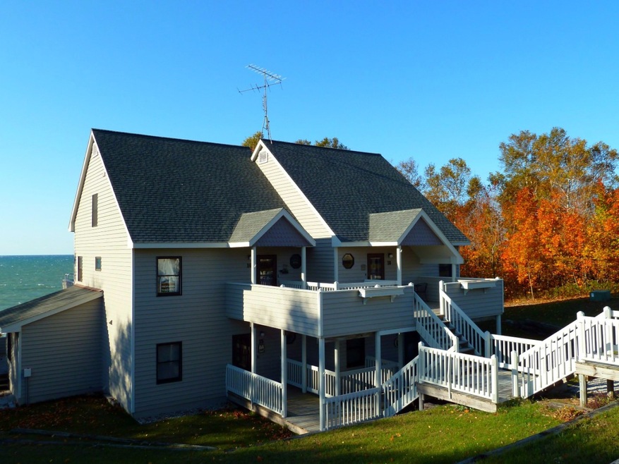 Building has 4 units, facing road