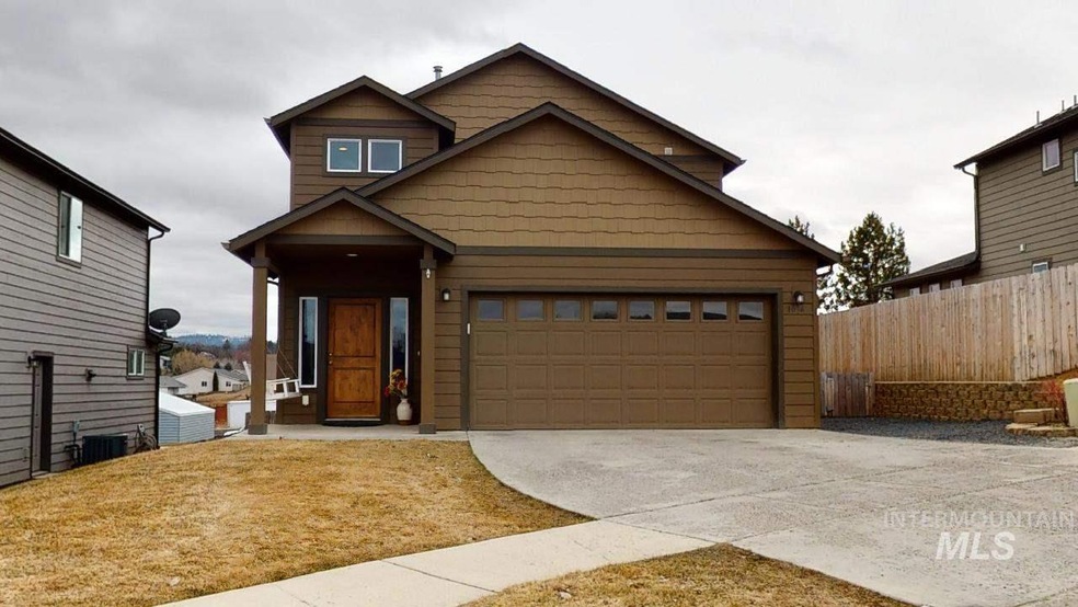 1036 Leepike Ct, Moscow, ID 83843 - photo 1