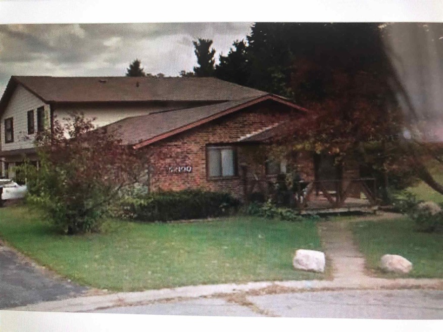 52100 Friars Ct, South Bend, IN 46637 - photo 1