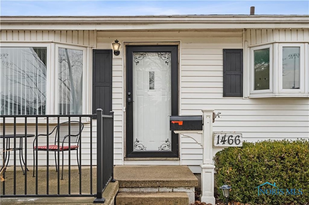 1466 Wilderness Dr, Maumee, OH 43537 - photo 1