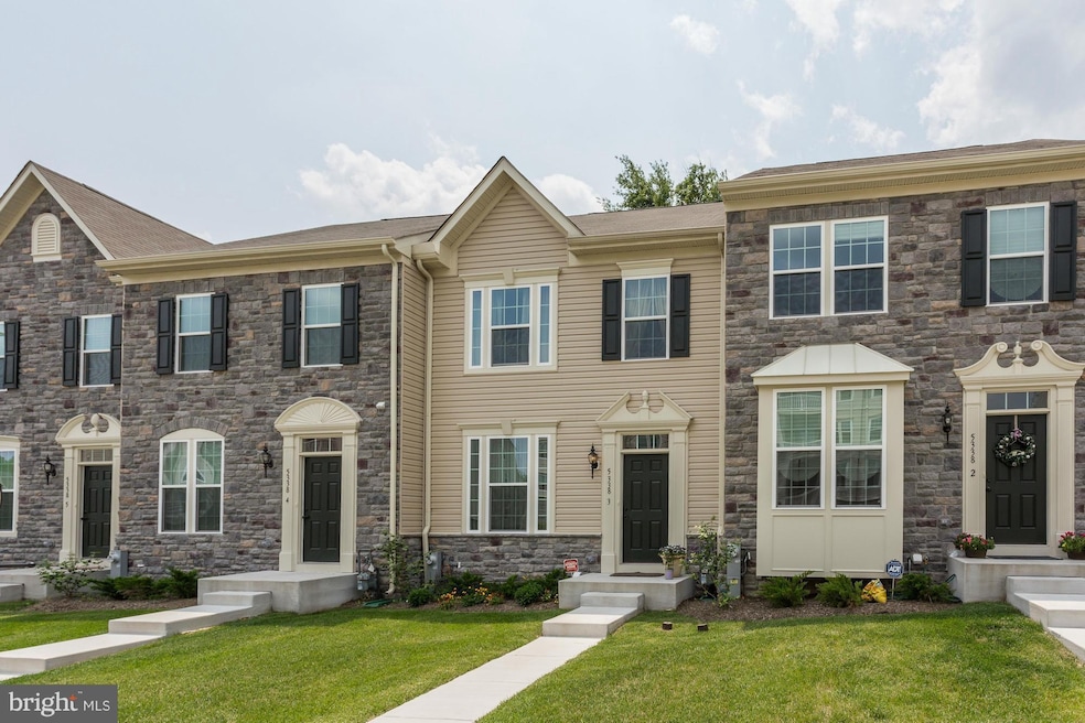 5338 Wyndholme Cir unit 3, Baltimore, MD 21229 - photo 1