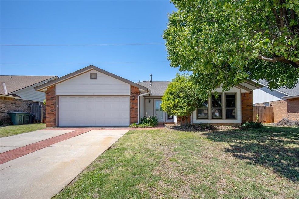 1613 Raquel Rd, Edmond, OK 73003 - photo 1