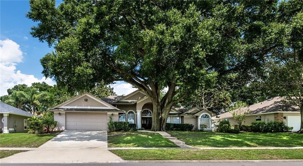 1089 Almond Tree Cir, Orlando, FL 32835 - photo 1