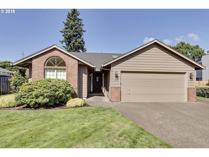 1815 N Laurelwood Loop, Canby, OR 97013 - photo 1
