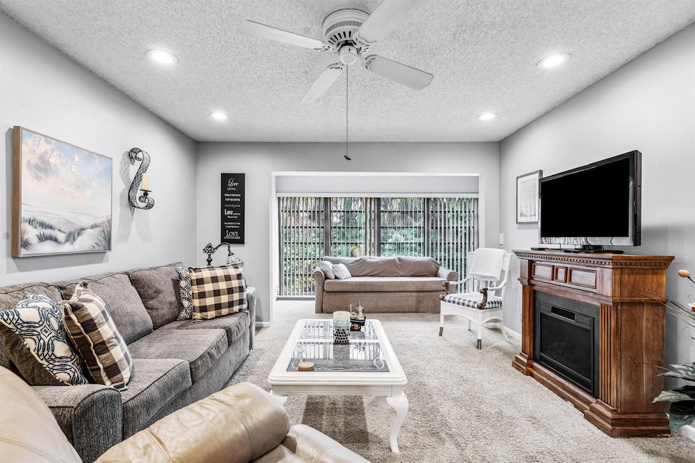 Sold $128,000 • Co-Listing Agent