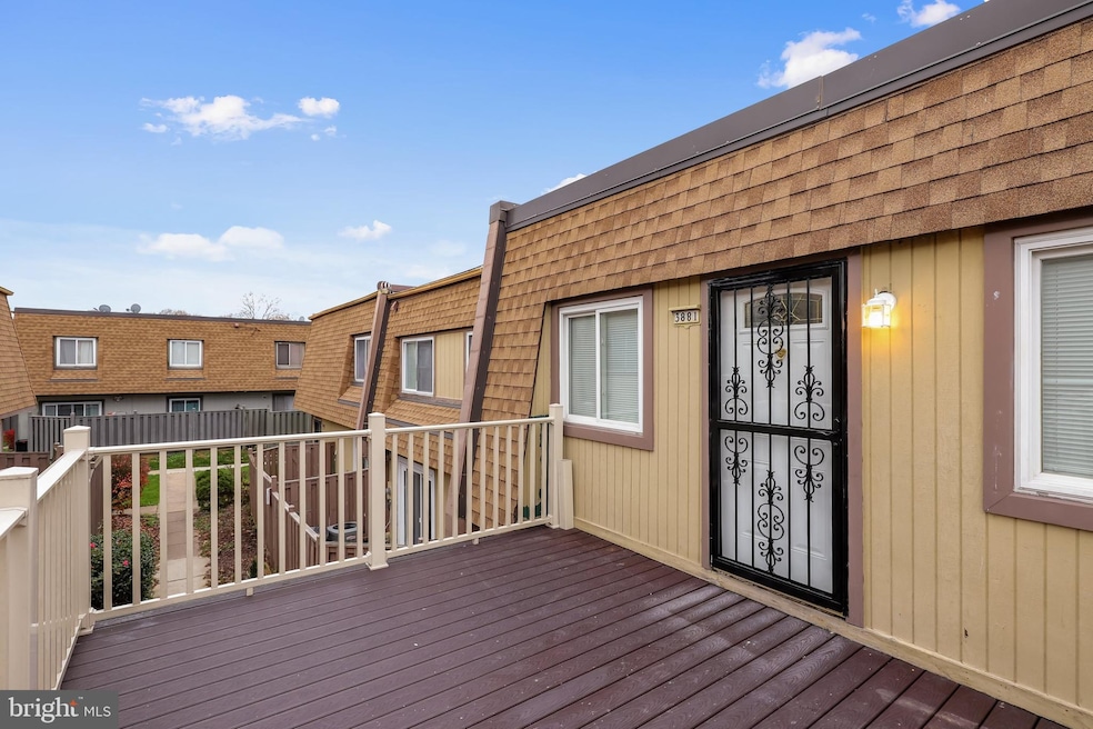 3881 Havenwood Place unit E, Alexandria, VA 22309 - photo 1