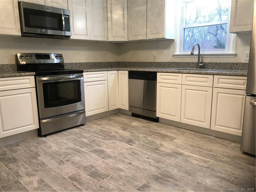 27 Bunting Rd, Seymour, CT 06483 - photo 1