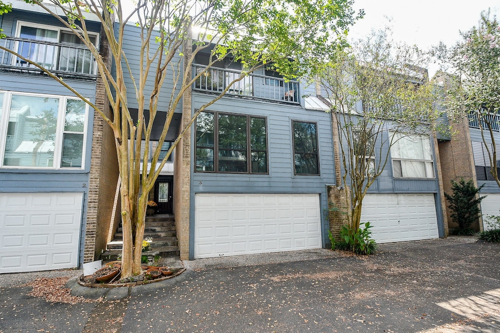 2506 Mandell St unit 3, Houston, TX 77006 - photo 1