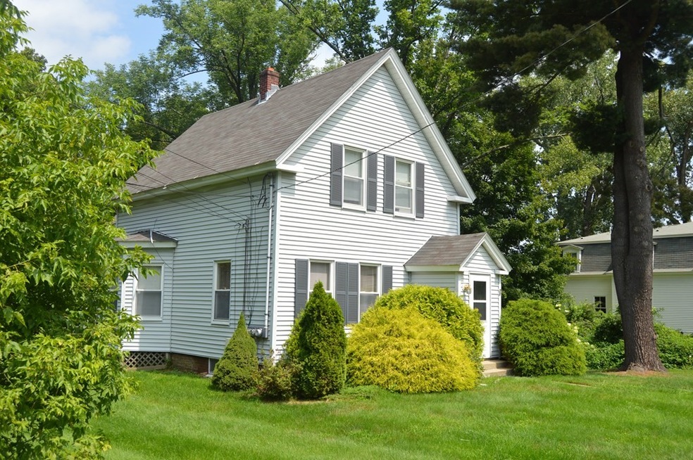 26 E Main St unit 1A, Southborough, MA 01772 - photo 1