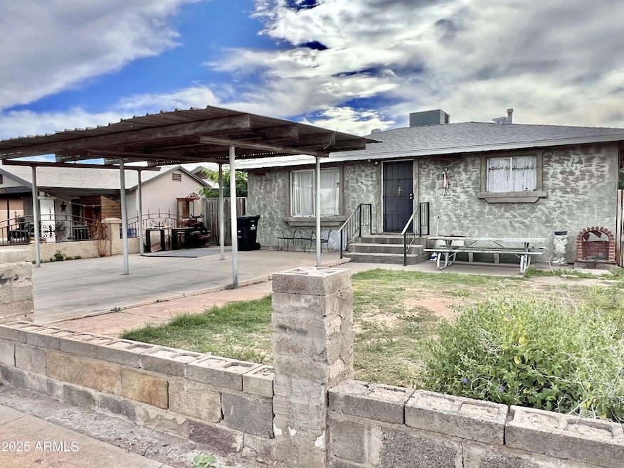 For Sale $199,900 • Co-Listing Agent