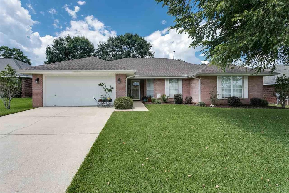 2104 Jarrod Dr, Cantonment, FL 32533 - photo 1