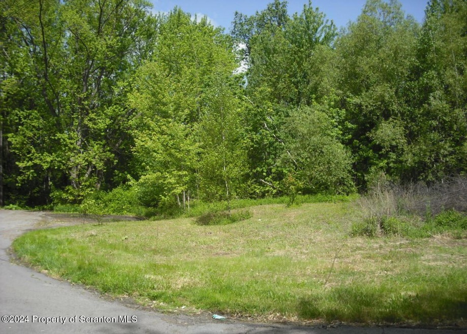 0 Corner Vipond Ave & Gilroy unit GSBSC6045, Scranton, PA 18505 - photo 1