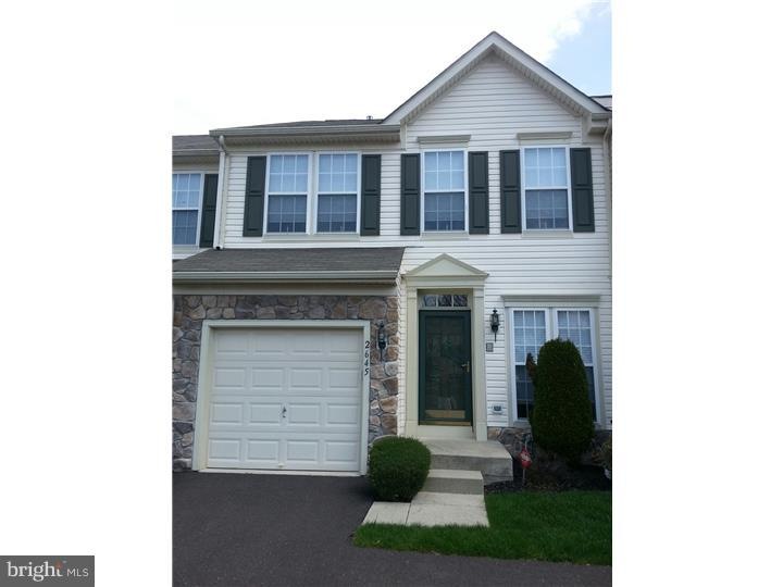 2645 Crabapple Cir, Perkasie, PA 18944 - photo 1