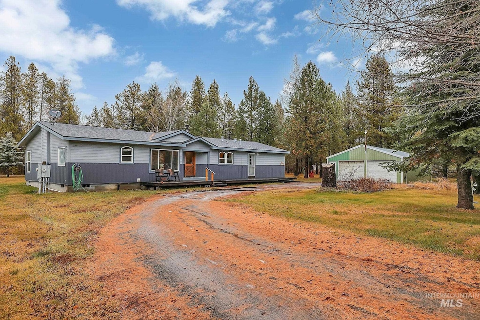 158 Boulder Place, Donnelly, ID 83615 - photo 1