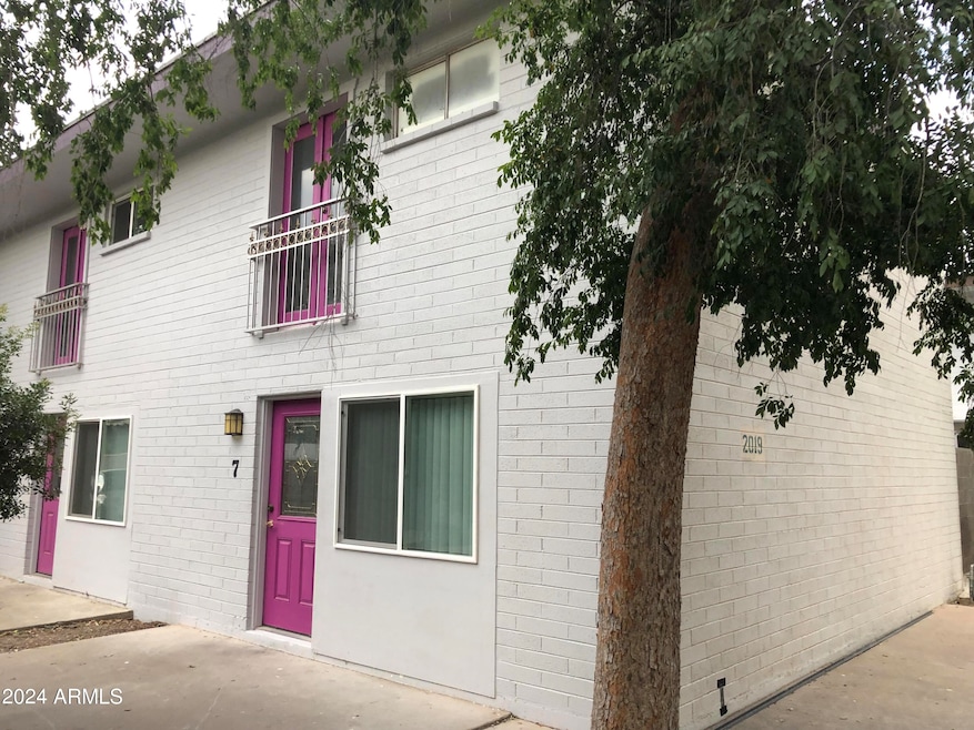 2019 S Granada Dr unit 7, Tempe, AZ 85282 - photo 1