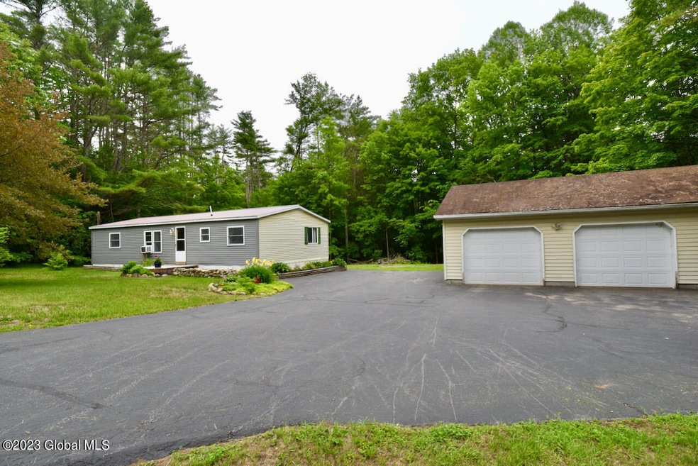 504 Middle Grove Rd, Middle Grove, NY 12850 - photo 1