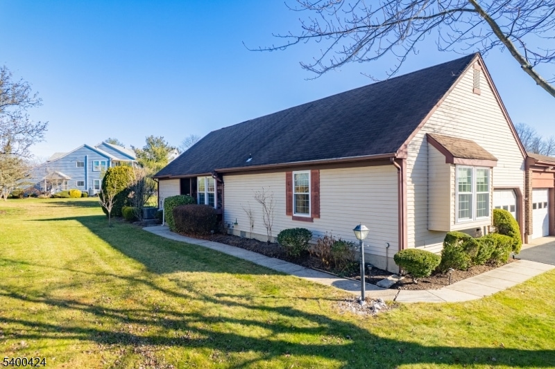 14B John Paul Jones Dr unit B, Monroe Township, NJ 08831 - photo 1