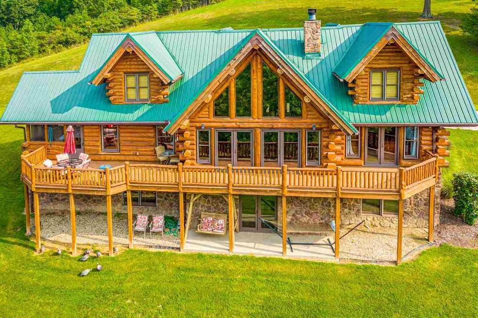 Sold $589,000 • Co-Listing Agent