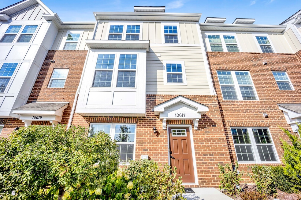 10617 Owain Way, Orland Park, IL 60462 - photo 1