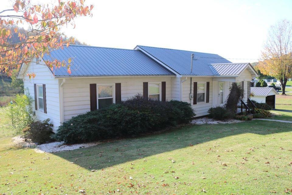 Walkertown front