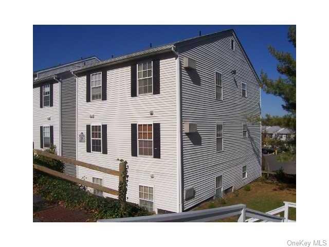 24 Lexington Hill unit 3, Harriman, NY 10926 - photo 1