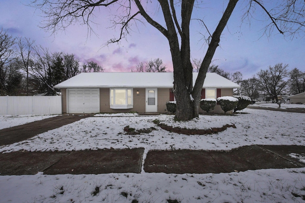 2701 Cassady Place, Columbus, OH 43219 - photo 1