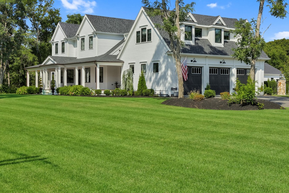 4 Little Farm Ln, East Falmouth, MA 02536 - photo 1