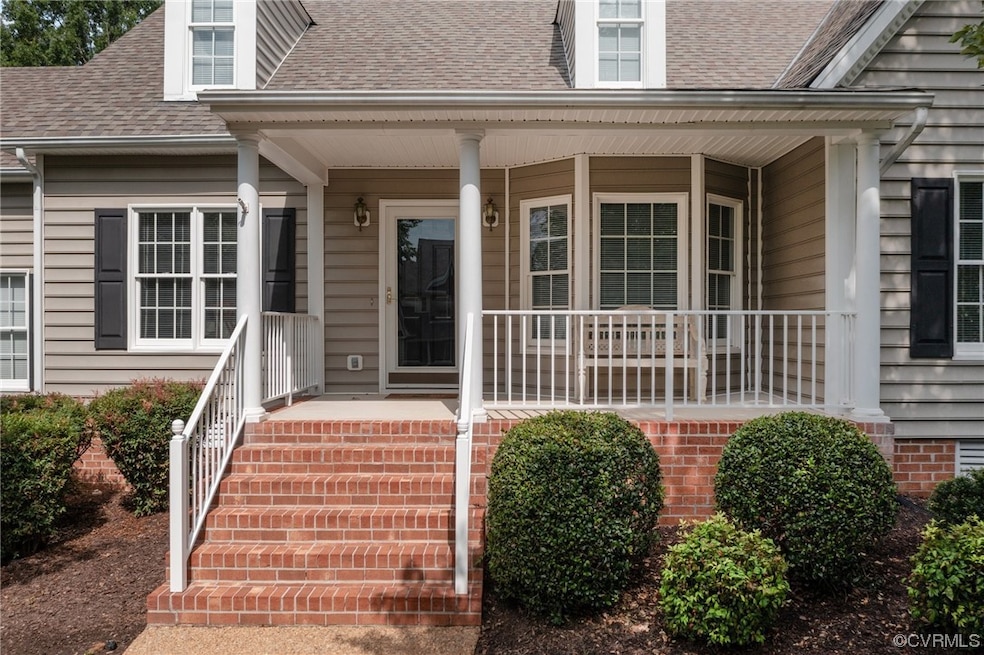 Welcome to 13800 Biggin Pond!