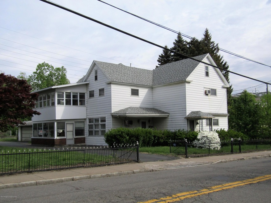 1017 Scott St, Wilkes Barre, PA 18705 - photo 1