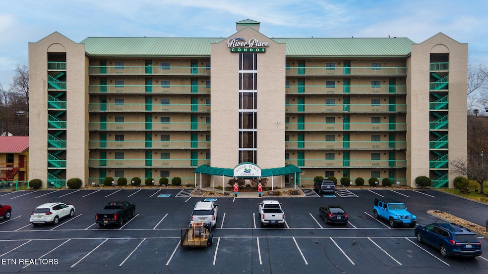 3215 N. River Rd Unit 503 - Pigeon Forge