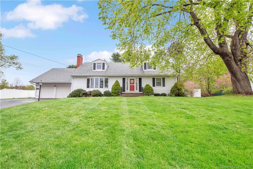 66 Crestridge Dr, Vernon Rockville, CT 06066 - photo 1