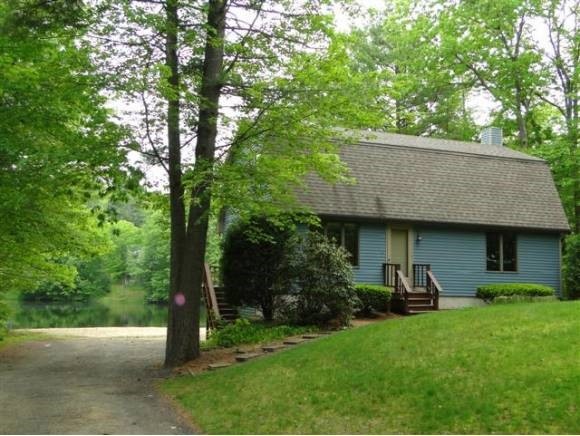 26 Dustin Dr, Center Barnstead, NH 03225 - photo 1