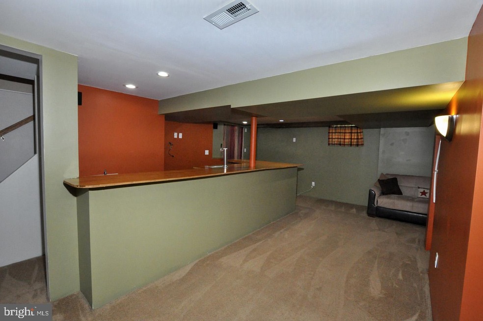 365 Crawford Ave, Maple Shade, NJ 08052 - photo 1